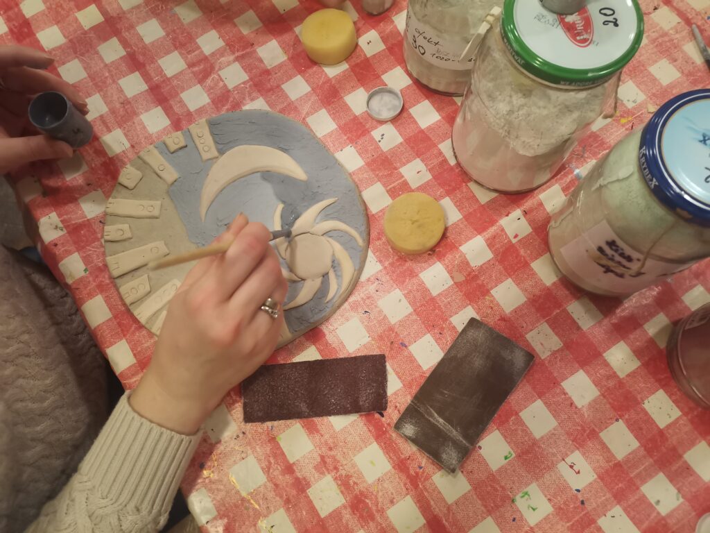 czas dla wnętrza. warsztaty ceramiczne w mdk południe w katowicach-murckach